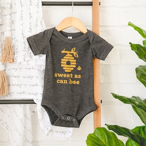 Sweet as Can Bee Baby Outfit, Summer Baby Clothes for Boy or Girl, Bee Baby Shower Gift Gender Neutral