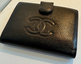 Chanel Vintage Caviar Wallet