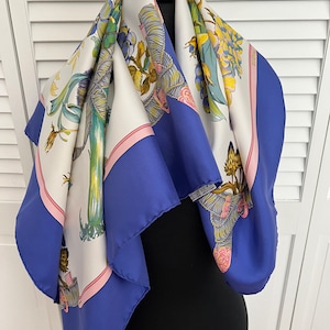 HERMÈS REGINA シルクスカーフ HERMÈS REGINA シルクスカーフ Hermes Scarf White/Blue Silk