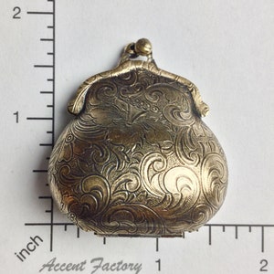 62343 Victorian Mini Purse (Opens!) Brass Oxidized