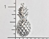 33894 - 3 Pc. Antiqued Victorian Pineapple Jewelry Finding Charm Silver Ox