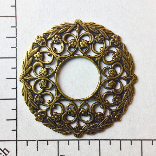 25043 - Victorian Round Filigree Jewelry Finding Brass Ox