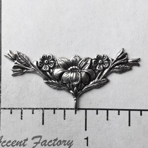 30804 - 2 Pc Victorian Floral Flourish Jewelry Finding Matte Silver Ox
