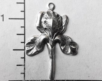 30284 - 2 Pc Victorian Iris Charm Jewelry Finding Silver Ox
