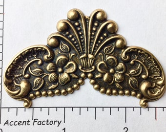 12823         Brass Oxidized Victorian Sleeping Angel Jewelry Finding 