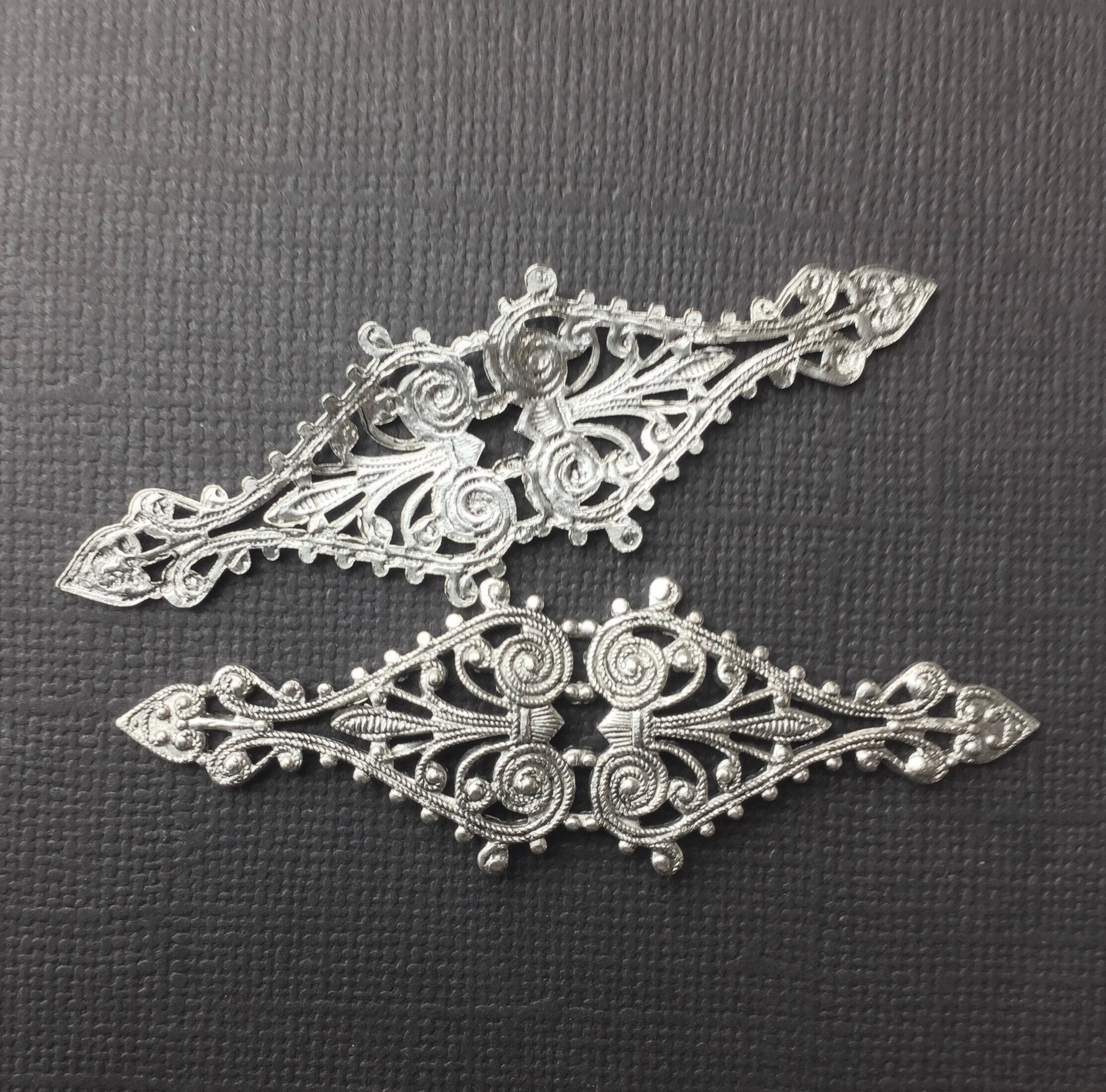 24073 - Victorian Ornament Filigree Jewelry Finding Brass Ox