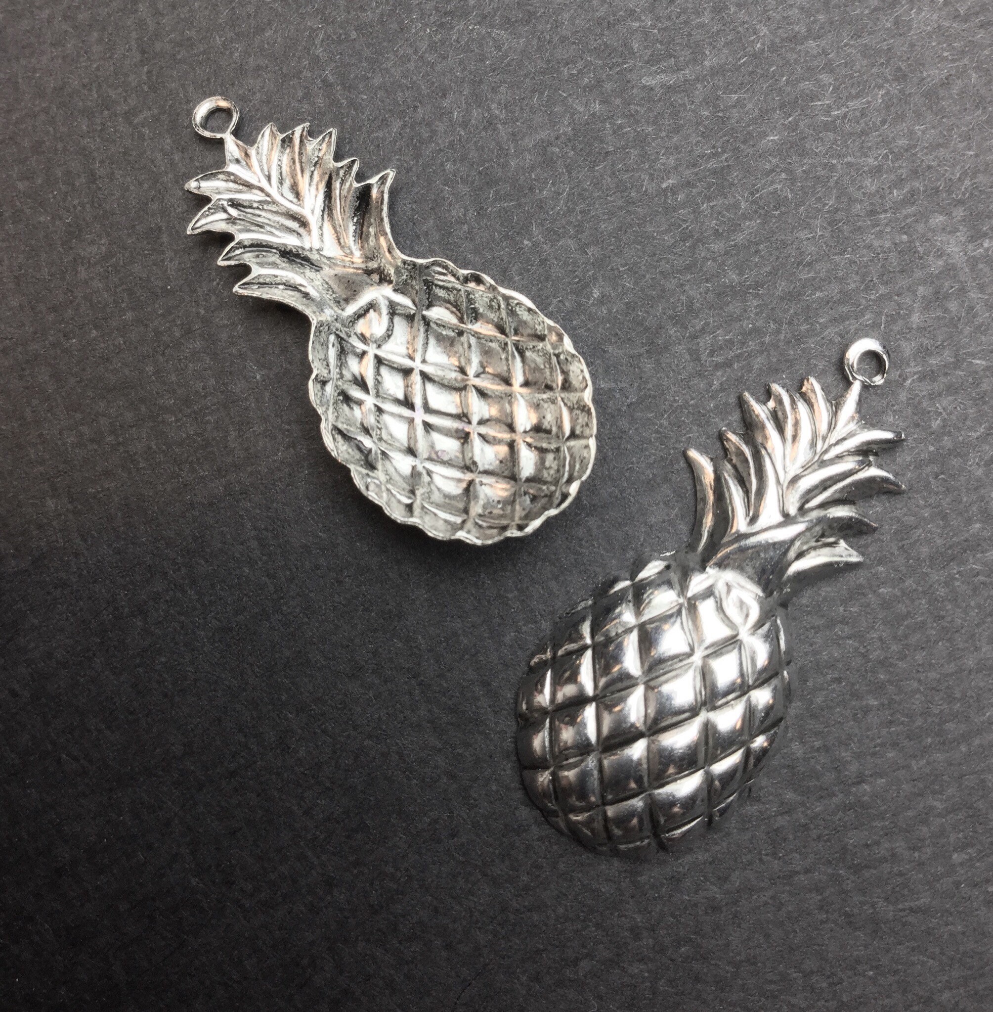 33894 - 3 Pc. Antiqued Victorian Pineapple Jewelry Finding