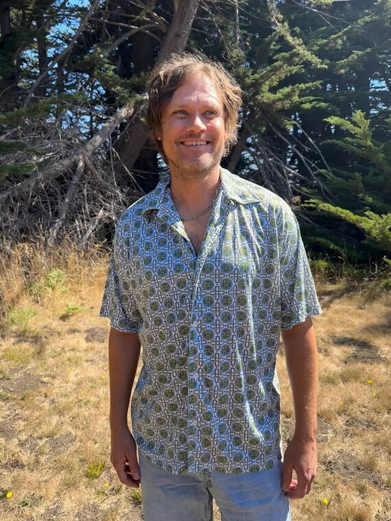 90s tiny dragon button up - image 4