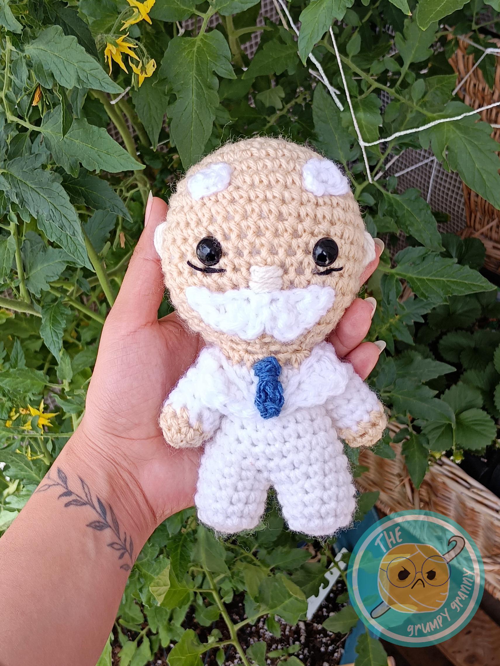 Handmade Dr Simi Crochet Amigurumi Doll  // Gift for Doctors // Nurses// RN // Cute // Healthcare // Mexican Nostalgia Reference