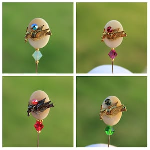 Counting  pins. Just perfect for the  cross stitcher, sewer, quilter, cardmaker or scrapbooker on your gift-giving list.