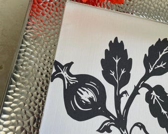 Tarjeta de felicitación plana con diseño botánico de granada, lámina artística en gouache dibujada a mano, papel de lino (A2)