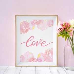 Imprimible de amor, Descarga digital, Letras a mano, Peonías en acuarela, Niña, Arte infantil de peonías, Flores rosas, Arte mural infantil, A4 A3, 8x10