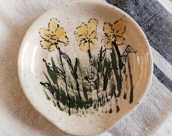 Handmade Rustic Pottery Spoon Rest Incense Dish Cat Dish Farmhouse Kitchen Mini Bowl Floral Dish Bowl Floral Pottery Natural Pottery Nature