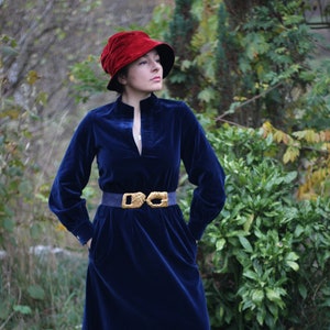 Vintage velvet dress floor length with pockets Long sleeves Fully lined Heavy cotton velvet blue dress Sewn retro romantic lady dress image 3