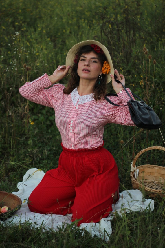 Vintage gingham blouse with puff sleeve and handm… - image 9