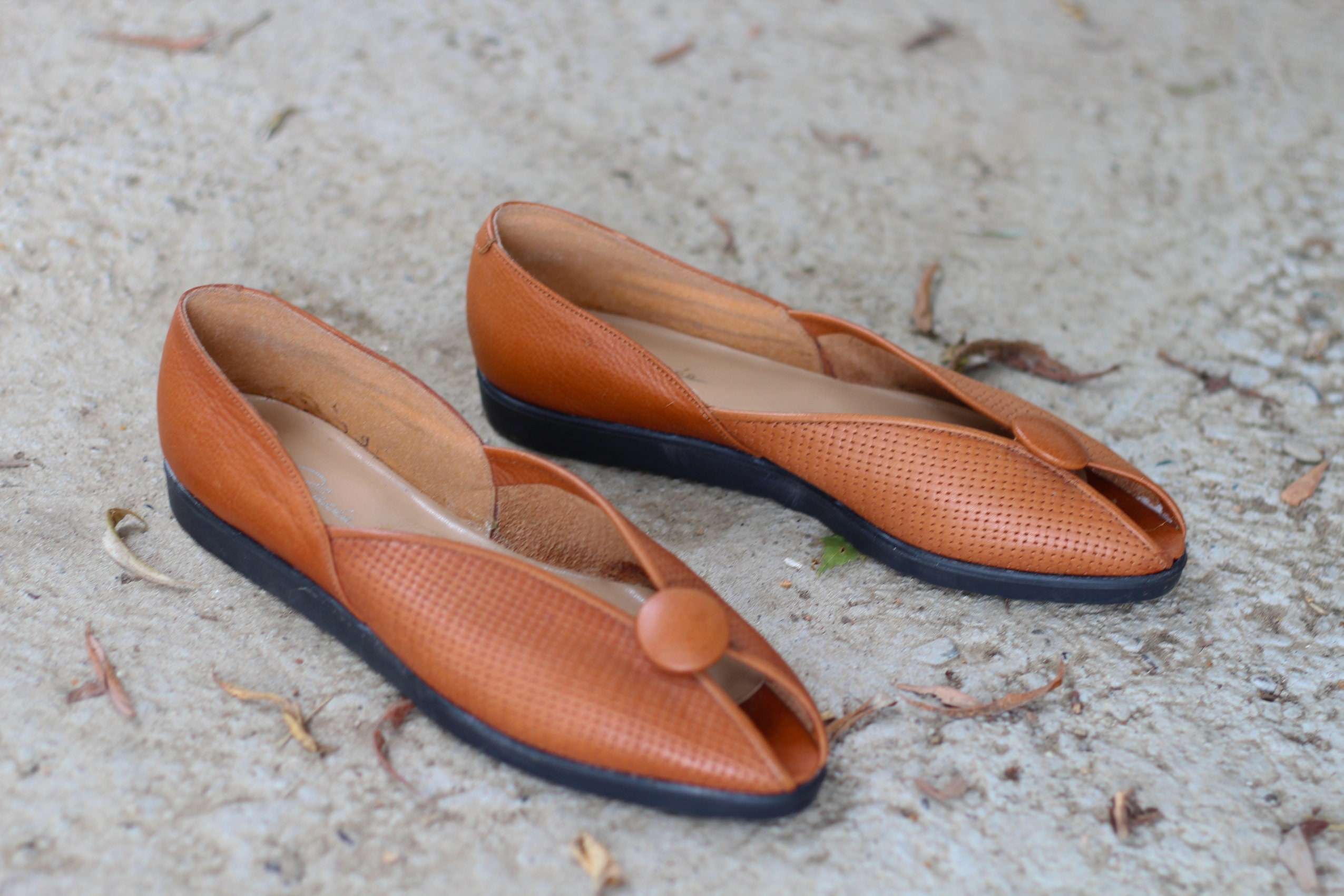 Vintage brown leather flat sandals Leather women flats made Etsy