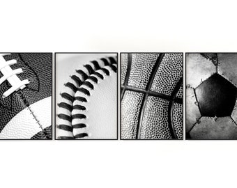 16x20 Calcio Baseball Pallacanestro Calcio stampabile • Bianco e nero • Download digitale istantaneo • Fotografia sportiva • Arte della parete dell'atleta