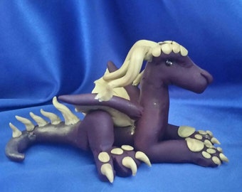 OOAK rot und Gold Ton Drachen Figur