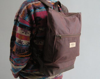 Brown Cork & Waxed Canvas Backpack/Zipper backpack/Vegan backpack/Wax Canvas Rucksack/Casual backpack/Water resistant backpack/sakkahandmade