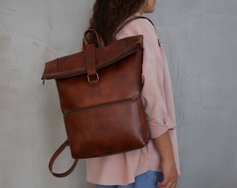 Vegan Leather Backpack,Roll Top Rucksack,Brown leather Bag,Water resistant Rucksack,Large Daypack, Camera Backpack,Laptop Zipper Bag