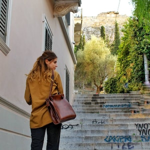 Sac à bandoulière, sac à main en cuir végétalien, sac à main en cuir marron, sac fourre-tout avec poche zippée, sac à main en similicuir, sac à nœud minimaliste, cadeau végétalien pour elle image 5