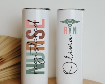 Krankenschwester Becher, personalisiertes Krankenschwester Geschenk, Krankenschwester Wertschätzung Geschenk, Krankenpflege Studenten Geschenk, RN Geschenk, Krankenschwester Abschlussgeschenk, Krankenschwester Tasse Geschenk Wasser