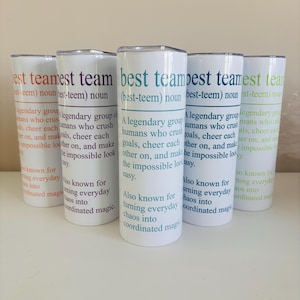 Kubek „Najlepszy zespół w historii” – spersonalizowany prezent z podziękowaniami dla pracowników – spersonalizowany prezent dla członka zespołu – prezent w formie szklanki dla współpracowników