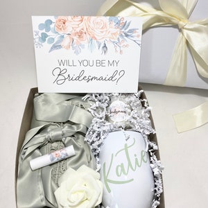 BRIDESMAID PROPOSAL BOX Sage Green Robe Tumbler Bridesmaid gift box Bridal party gift boxes Will you be my bridesmaid box 2022 bridesmaid