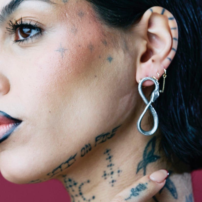 Boucles d'oreilles python Ouroboros Infinity en argent sterling massif ou or 14 carats - Bijoux serpent serpent image 2