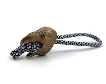 Porte-clés en bronze corbeau, tirette, cordon de serrage - oiseau corvidé