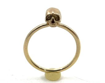 Bague Skully en argent sterling massif ou en or 14 carats - Bijoux Memento Mori