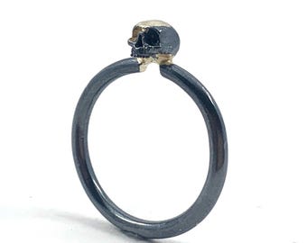 Skully Ring in Solid Sterling Silver with 14k Gold #1 (Size 11) One Of A Kind
