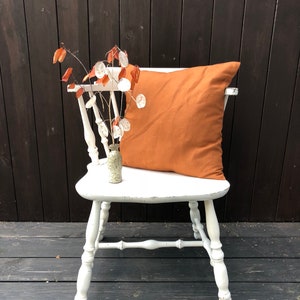 Poszewka na poduszkę z lnu w kolorze rdzy: naturalna poduszka dekoracyjna, ręcznie robiona w Polsce