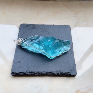 Raw andara crystal necklace,Rainbow andara crystal pendant,personalized Teal crystal jewelry,healing crystal,february birthstone,chakra gift