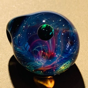 Collar de planeta de cristal, collar de planeta hecho a mano, joyería de cielo estrellado cósmico, collar de estrellas cósmicas, collar de meteoritos, collar de auroras boreales
