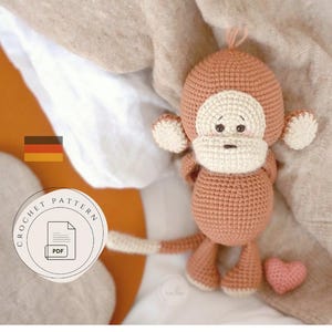 Amigurumi Affe Olive / Anleitung zum Häkeln / PDF Download / Deutsch & English