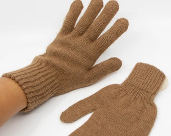 Mongolian Camel Wool Gloves: Undyed Natural Winter Gloves