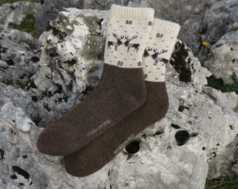 Warm Sheep Wool Socks: Hypoallergenic Hiker Socks