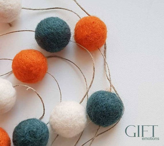 nursery pom pom garland
