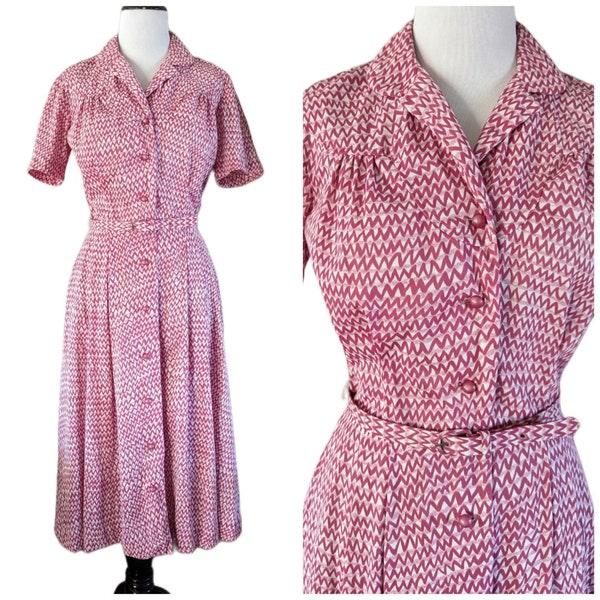 Vintage 1950's Pink ZigZag Dress/ Vtg 50's Button Down Dress/ Size Small