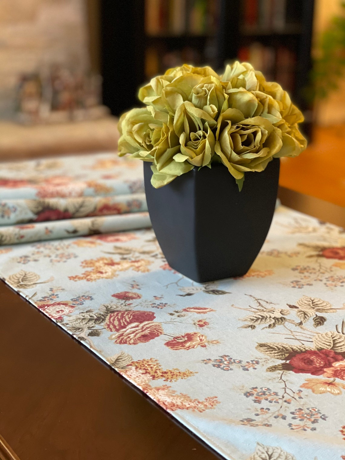 Shabby Chic Table Runner Elegant Floral Design Table Runner Etsy UK