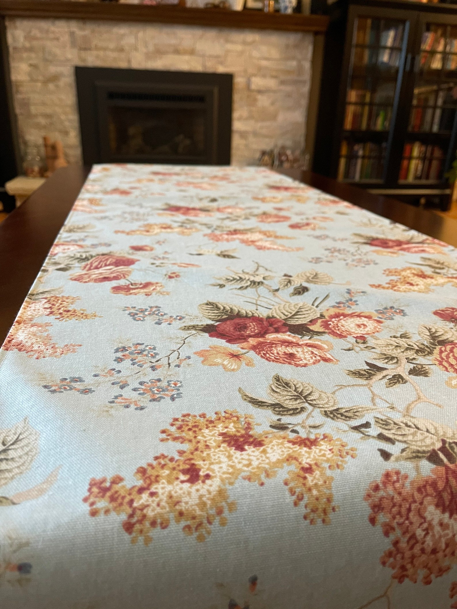 Shabby Chic Table Runner Elegant Floral Design Table Runner Etsy UK