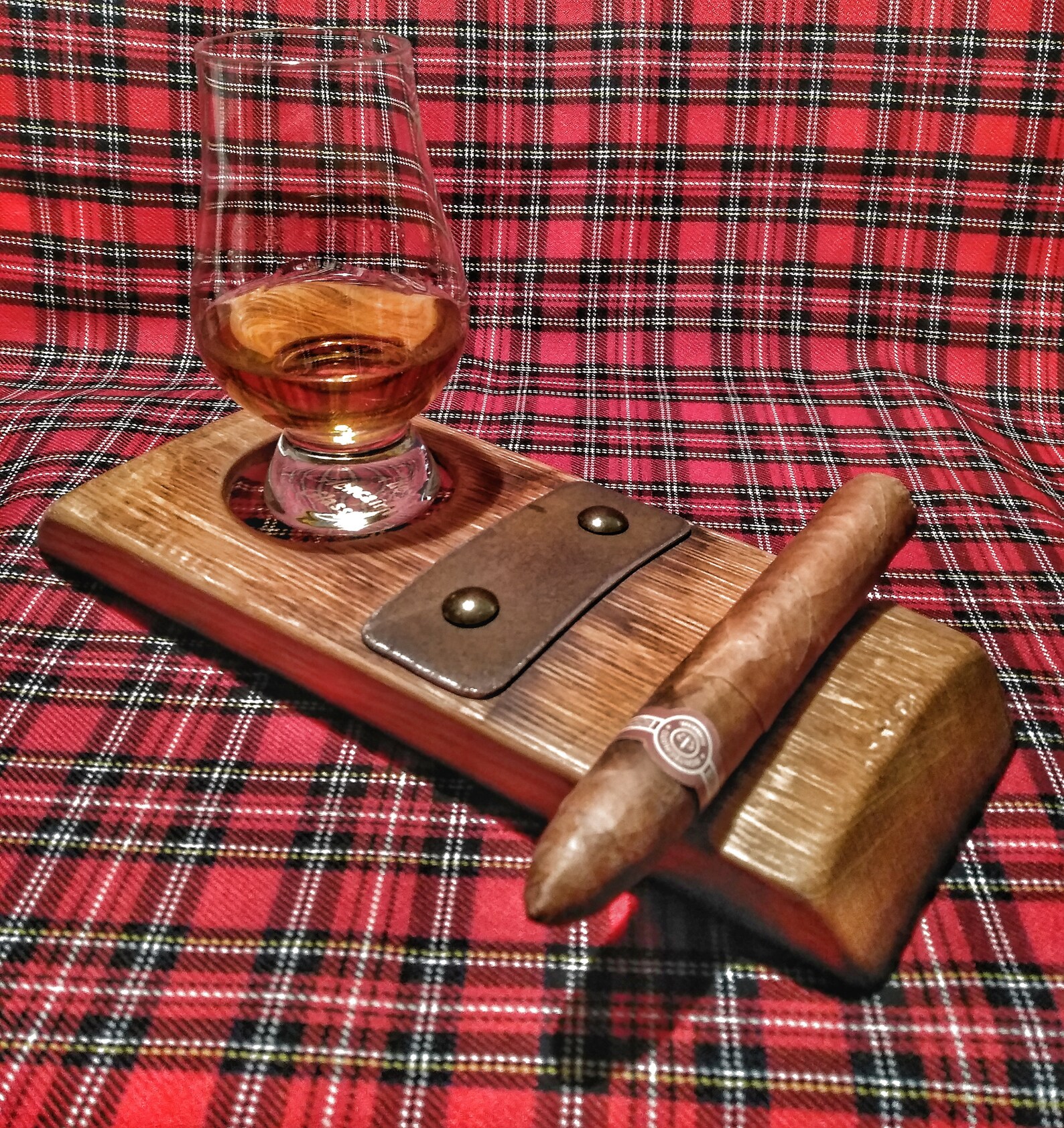 PERSONALISED Whisky Glass & Cigar Holder Made From Whisky Etsy UK