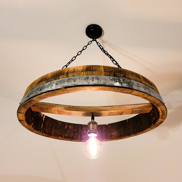 Éclairage de baril de whisky - Lampe de plafond rustique pendentif - Décor moderne - Pendentif de whisky - Charme rustique - Lustre à anneau de baril
