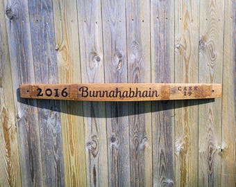 Decoración rústica de pared con duela de barril de whisky - Placa de barril Bunnahabhain 2016 para bar y casa de campo