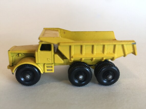 matchbox yellow dump truck