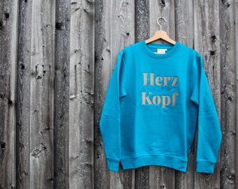 Sweatshirt "Herz über Kopf" mit hochwertigem Stick