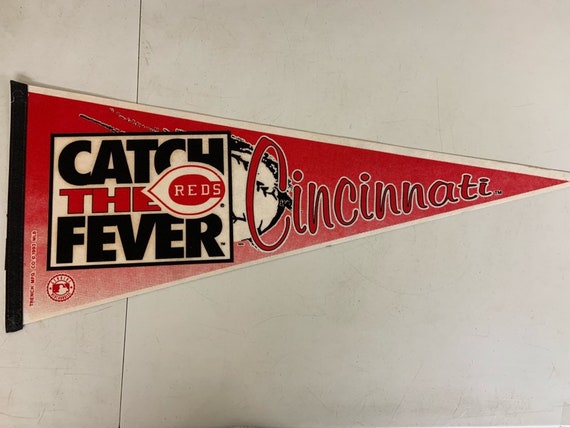Cincinatti Reds / Catch the Fever 30 Vintage 1990s Full Size