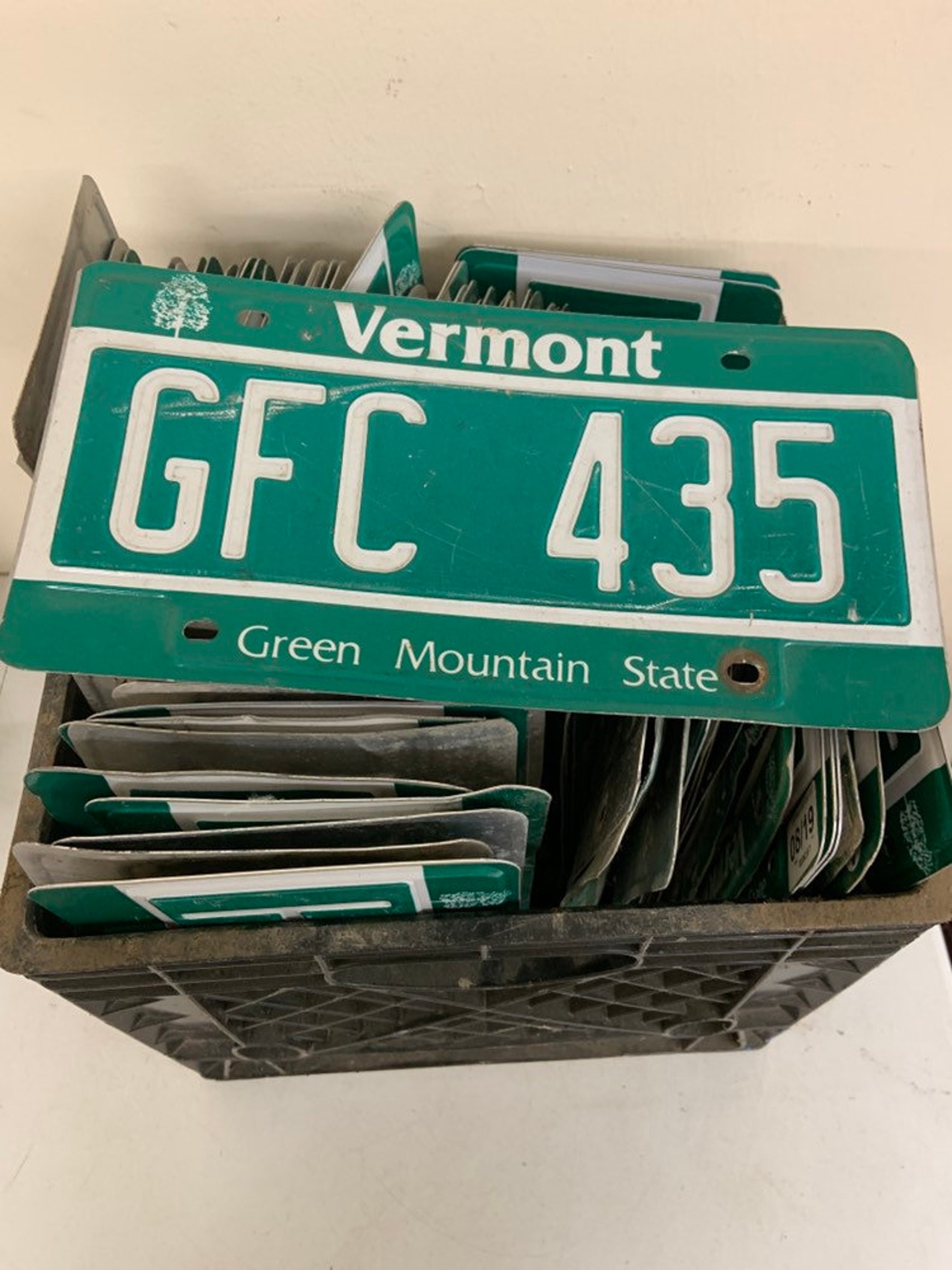 Lot of 100 Vermont License Plates Vintage Expired Base Tags Etsy