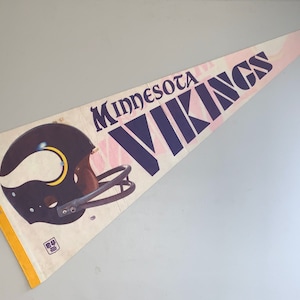 Minnesota Vikings - 29” Vintage Full Size Pennant NFL
